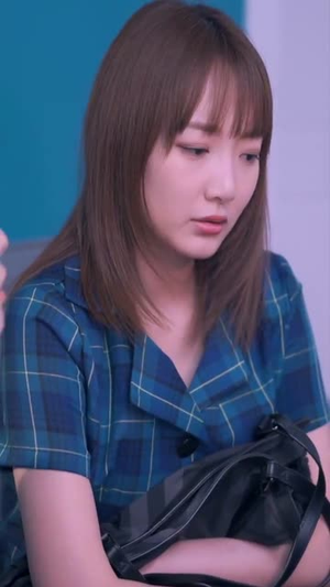 十二次亲密接触（72集）科幻短剧