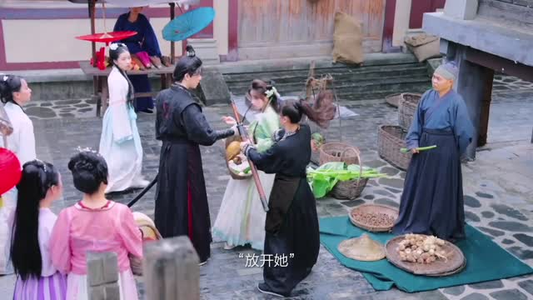我在古代开星巴克（6集）爽翻了